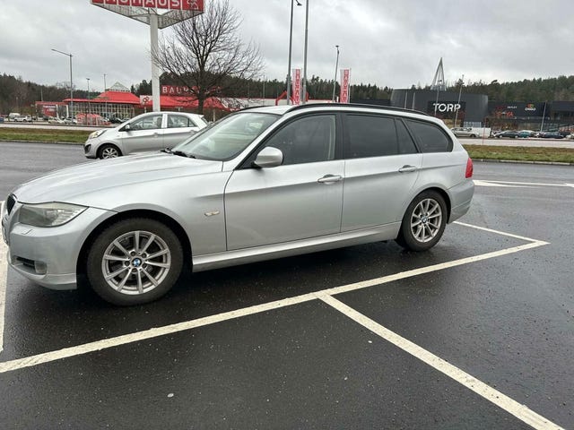 BMW 318d 2011