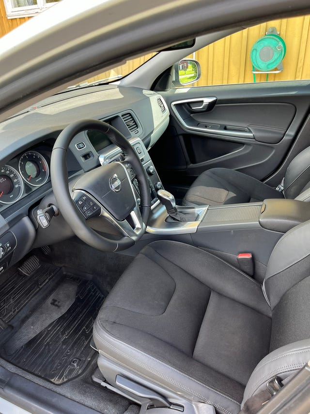 Volvo V60 2013 – bild 2
