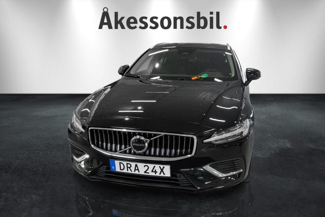 Volvo V60 2024