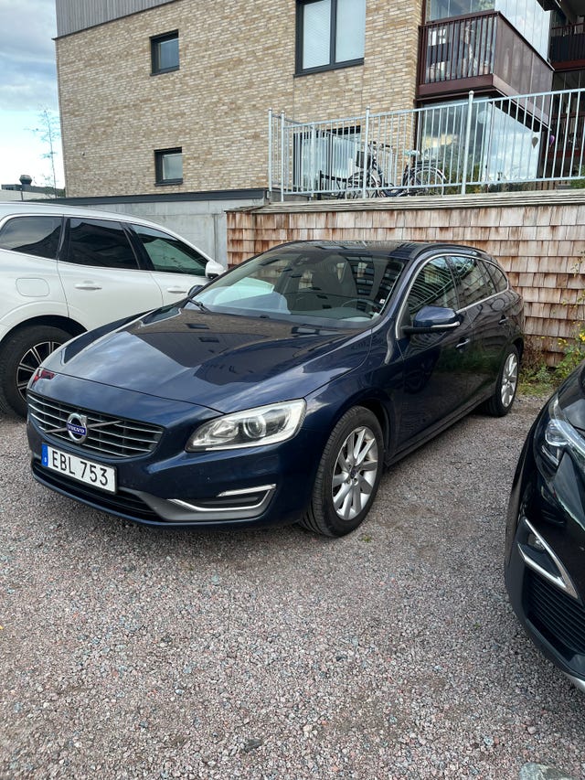 Volvo V60 2015