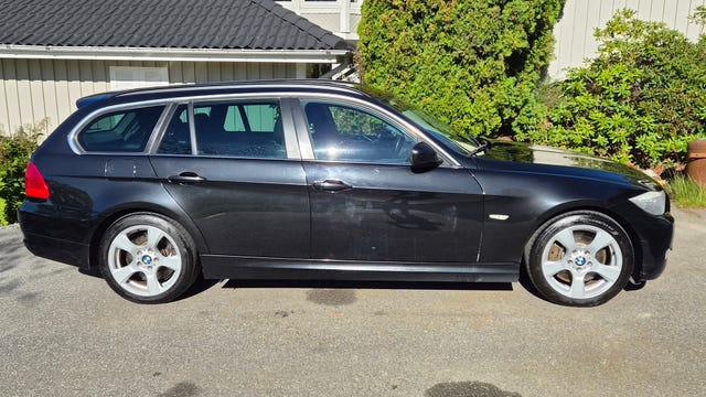 BMW 335i 2011