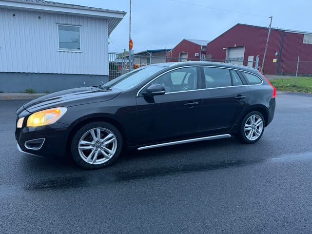 Volvo V60 2011