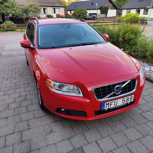Volvo V70 2012