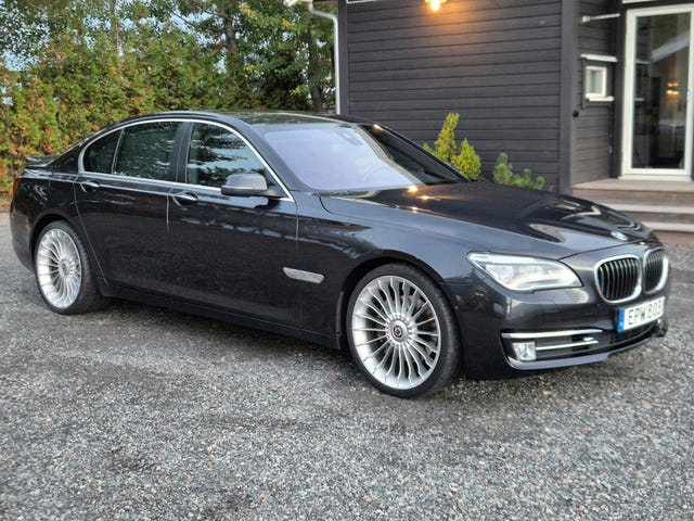 BMW 740d 2013