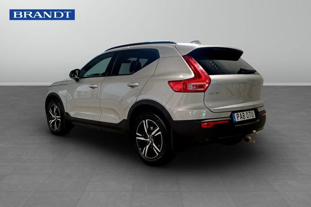 Volvo XC40 2025 – bild 2
