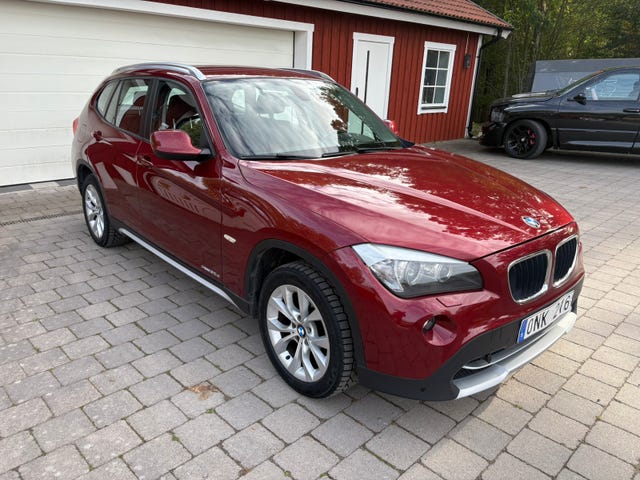 BMW X1 2011