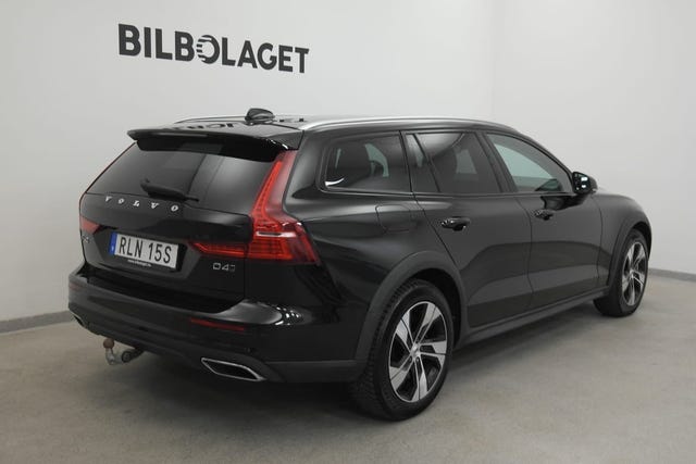 Volvo V60 Cross Country 2020 – bild 4
