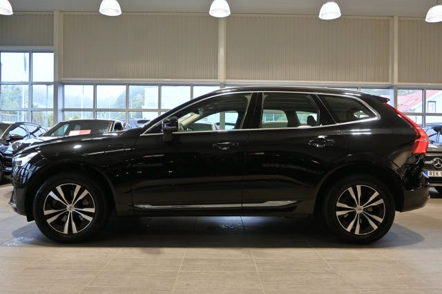 Volvo XC60 2023 – bild 2