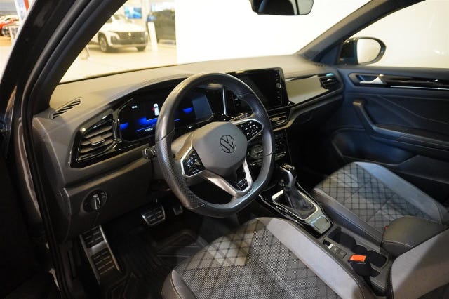 Volkswagen T-Roc 2023 – bild 2