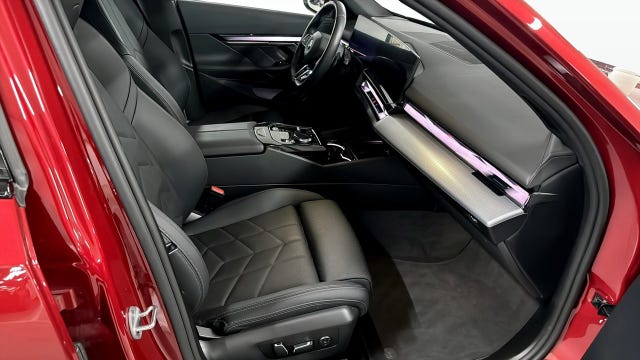 BMW 530e 2026 – bild 3