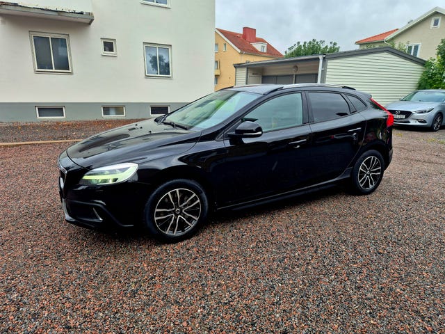 Volvo V40 Cross Country 2018