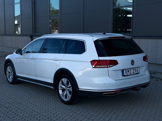 Volkswagen Passat Alltrack 2018 – bild 3