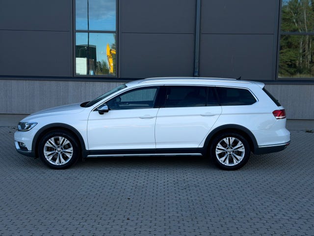Volkswagen Passat Alltrack 2018 – bild 2