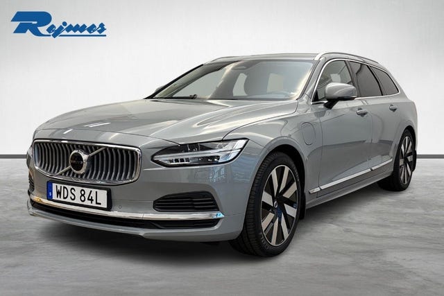 Volvo V90 2024