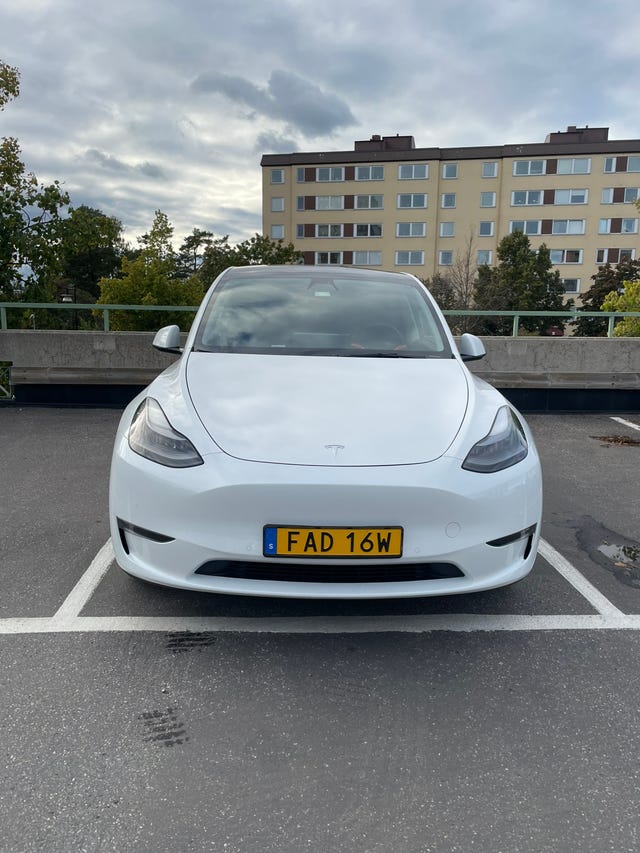 Tesla Model Y 2021