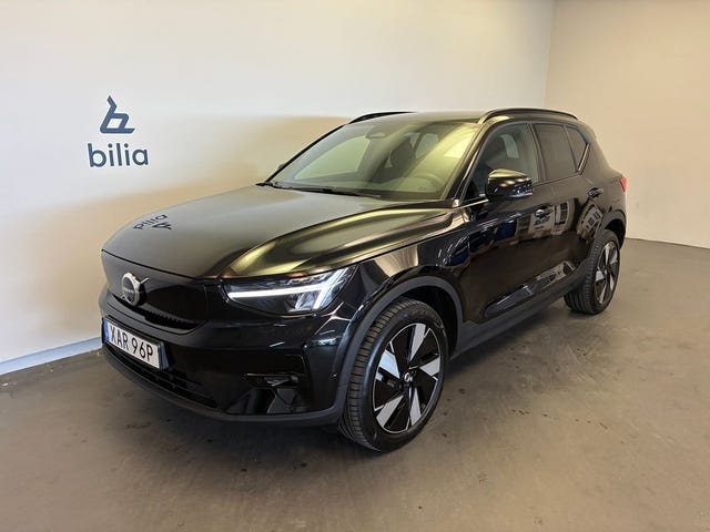 Volvo EX40 2025