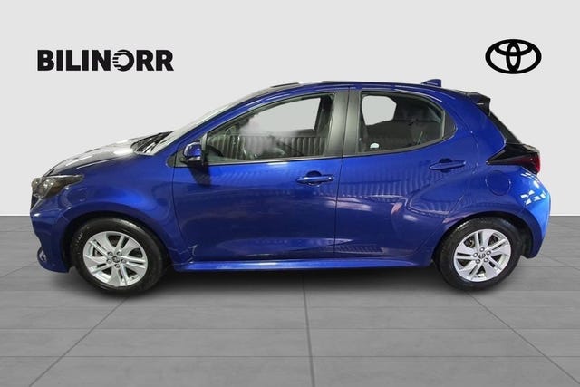 Toyota Yaris 2023 – bild 2
