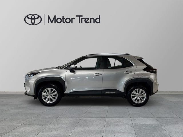 Toyota Yaris Cross 2025 – bild 3