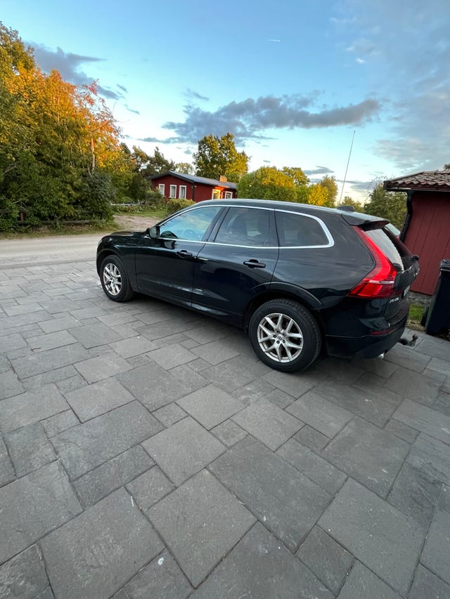 Volvo XC60 2021 – bild 2