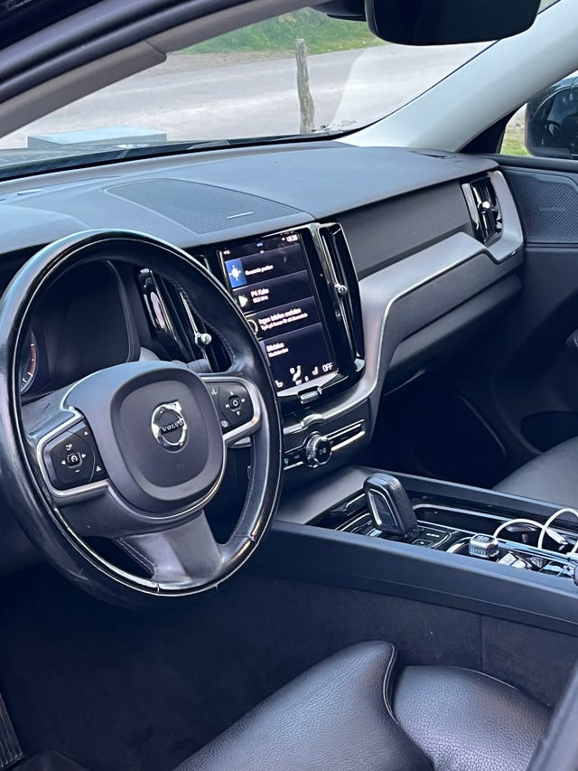 Volvo XC60 2021 – bild 4