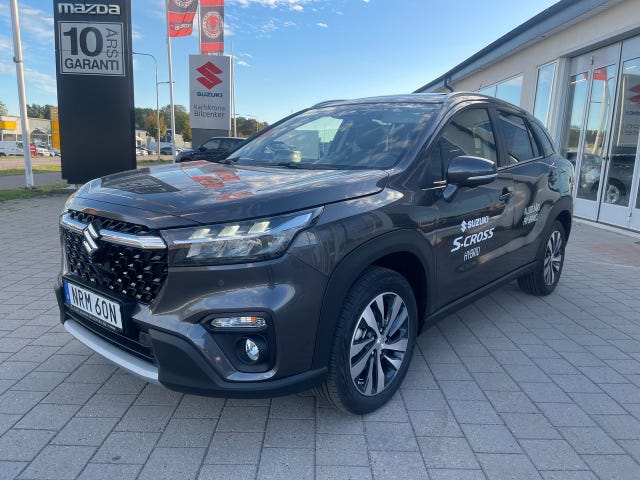Suzuki S-Cross 2025