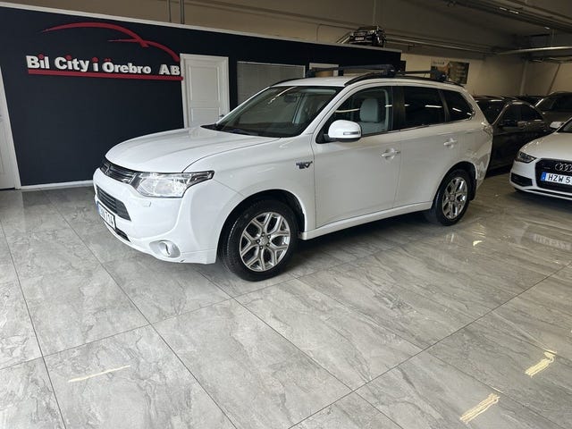 Mitsubishi Outlander 2015