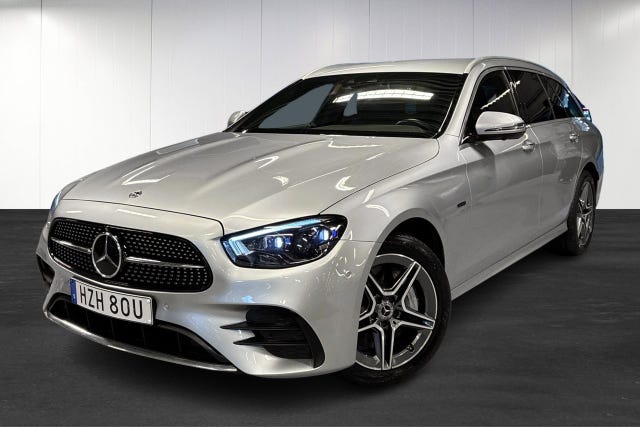 Mercedes-Benz E300 2021