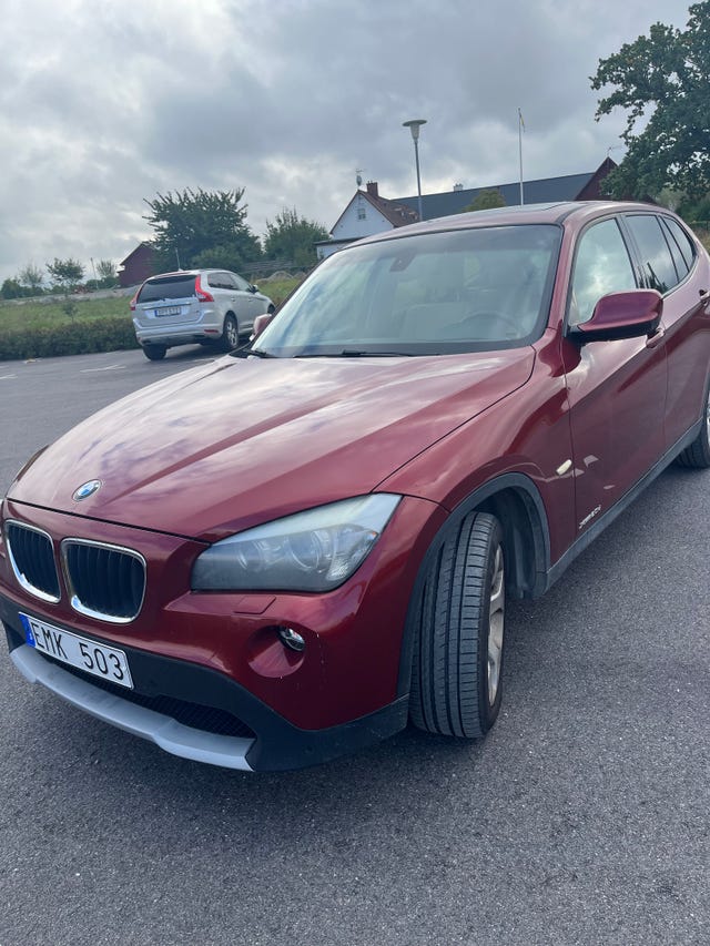 BMW X1 2011