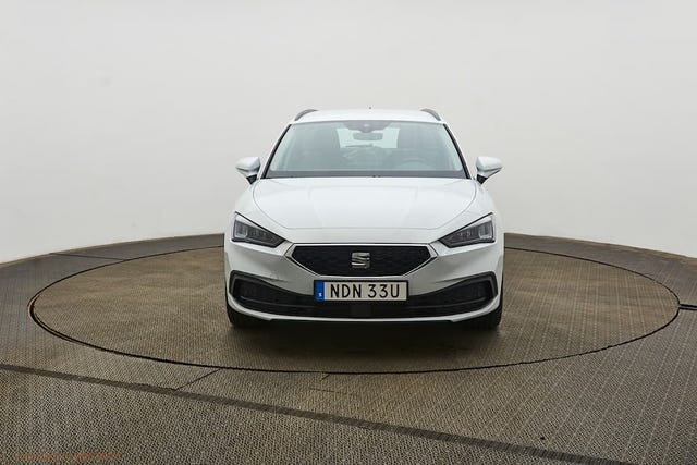 Seat Leon 2025 – bild 2