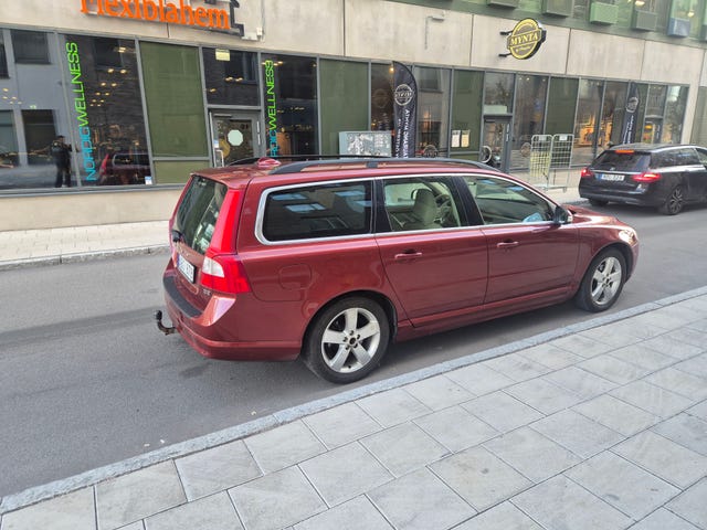 Volvo V70 2011 – bild 3