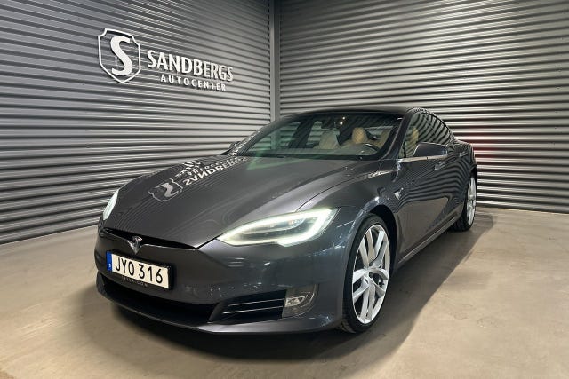 Tesla Model S 2020