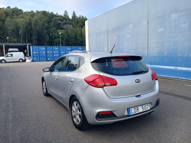Kia Ceed 2013 – bild 4