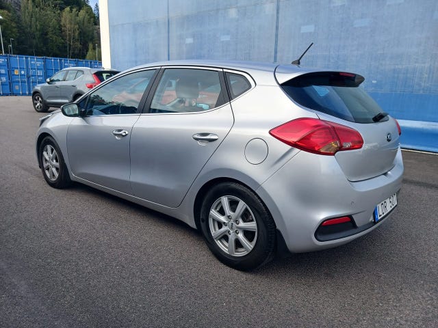 Kia Ceed 2013 – bild 3