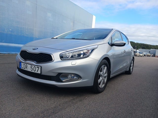 Kia Ceed 2013 – bild 2