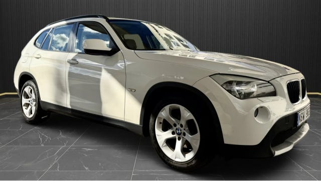 BMW X1 2011