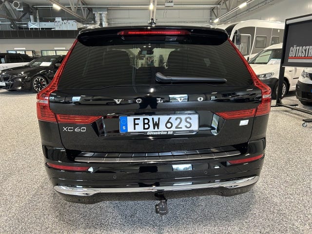 Volvo XC60 2023 – bild 3