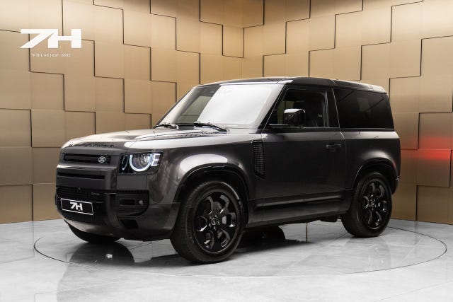 Land Rover Defender 90 2023