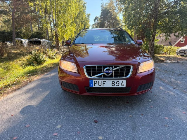 Volvo V70 2011 – bild 2