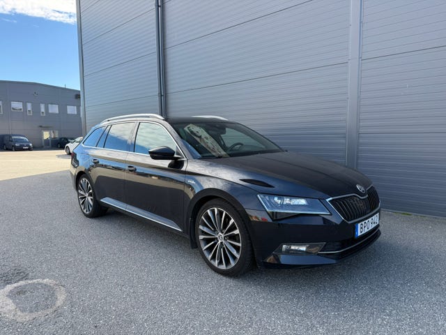 Skoda Superb 2019