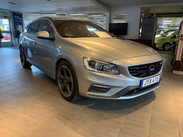 Volvo V60 2016