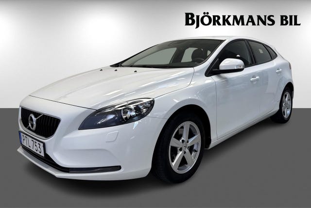 Volvo V40 2018