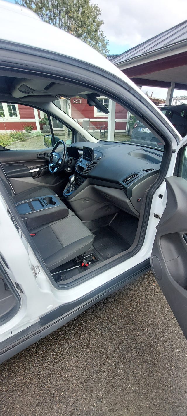 Ford Transit Connect 2019 – bild 4