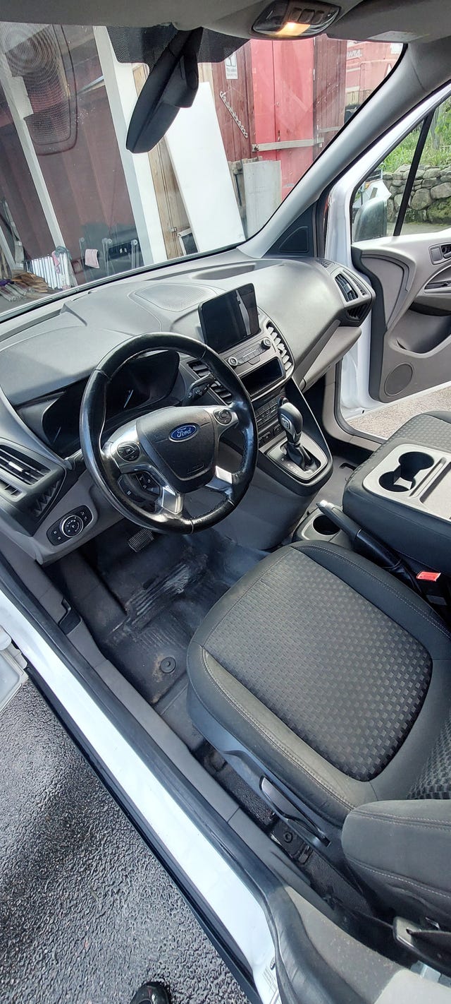 Ford Transit Connect 2019 – bild 3