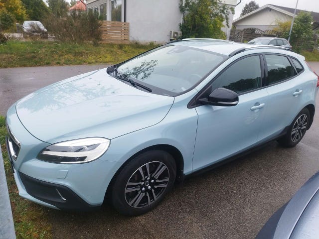 Volvo V40 Cross Country 2017