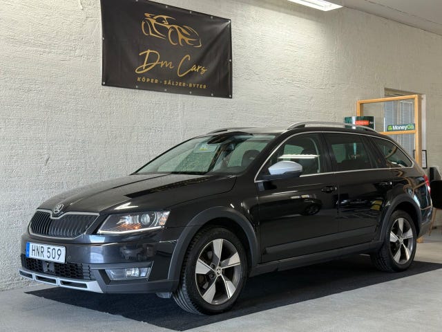 Skoda Octavia Scout 2015