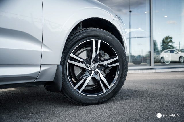 Volvo XC60 2019 – bild 4