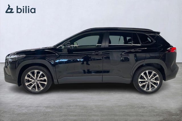 Toyota Corolla Cross 2023 – bild 3