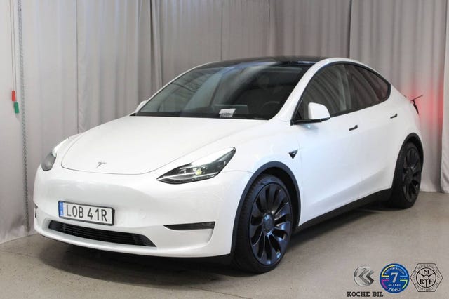 Tesla Model Y 2022