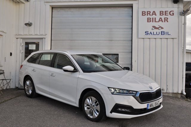 Skoda Octavia 2023