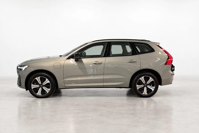 Volvo XC60 2025 – bild 2